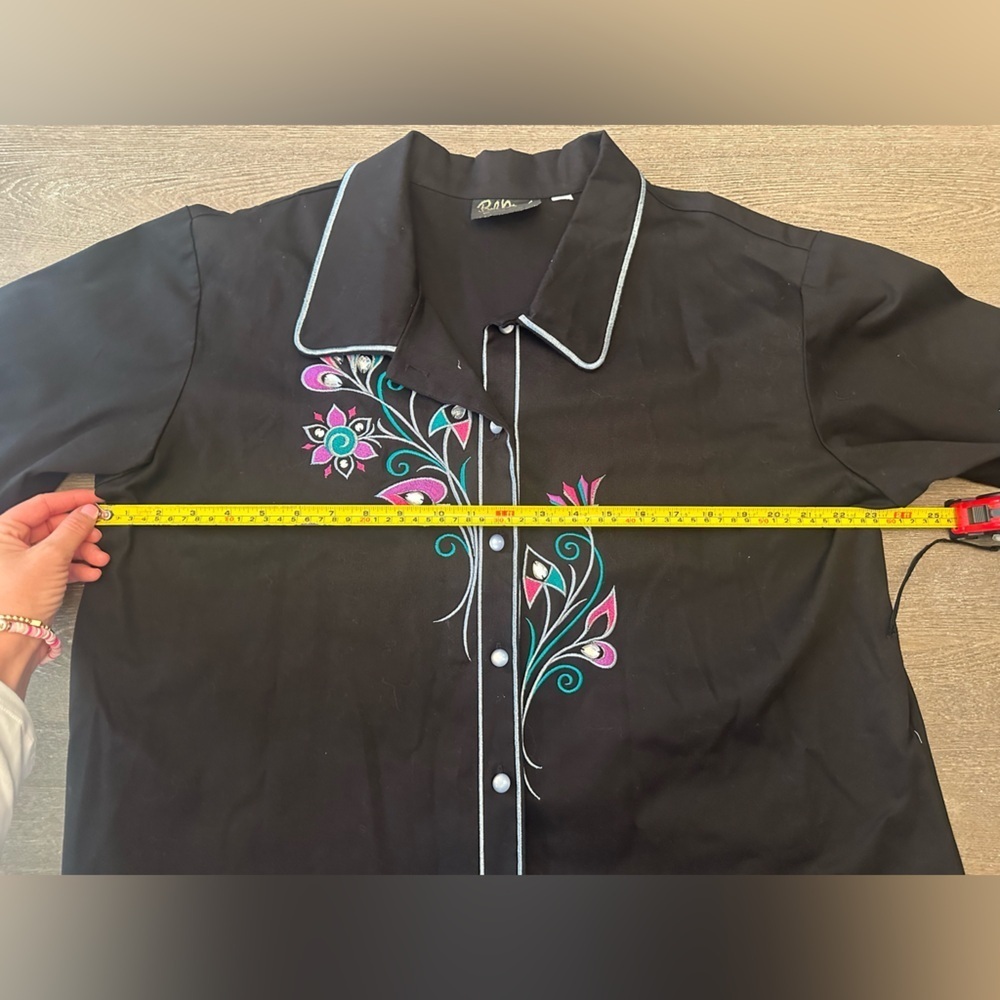 BOB MACKIE WEARABLE ART BLACK BUTTON-DOWN EMBROIDERED SHIRT - Size XL SKU:225 - Picture 9 of 10
